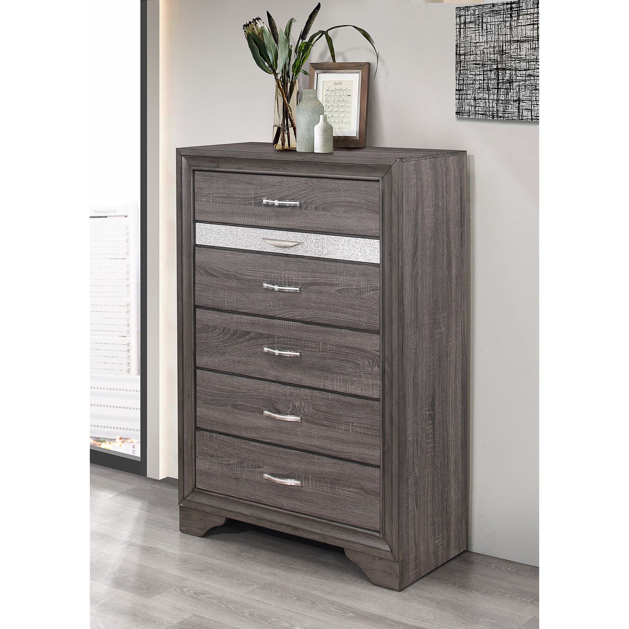 Ryder - Sparkle Chest - Gray