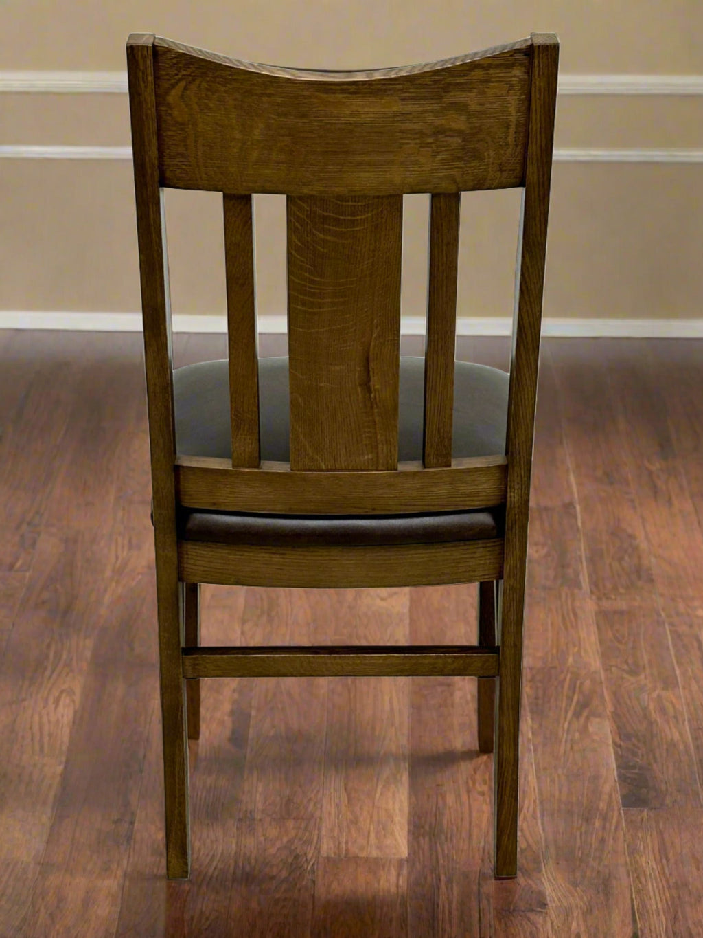 Mission Quarter Sawn Oak Round Dining Table Set - 40"