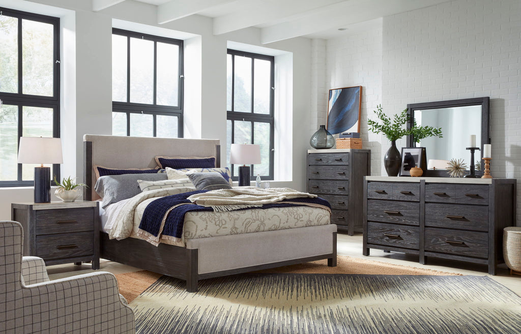Plum Creek - Upholstered Panel Bed