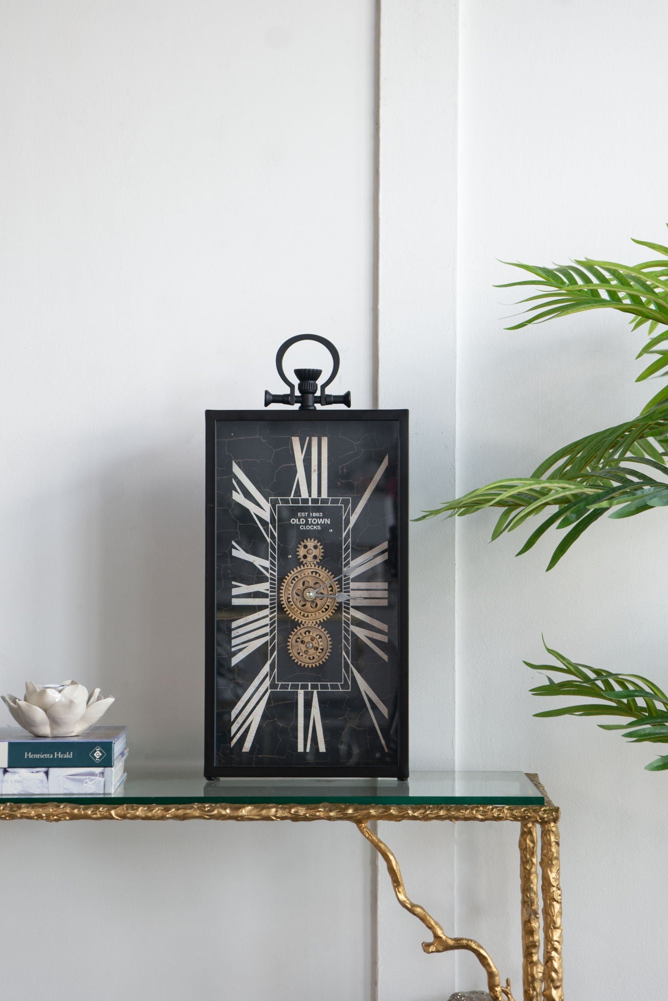 Decorative AndRoman Numeral Table Clock, Home Decor Gear Clock - Multicolor