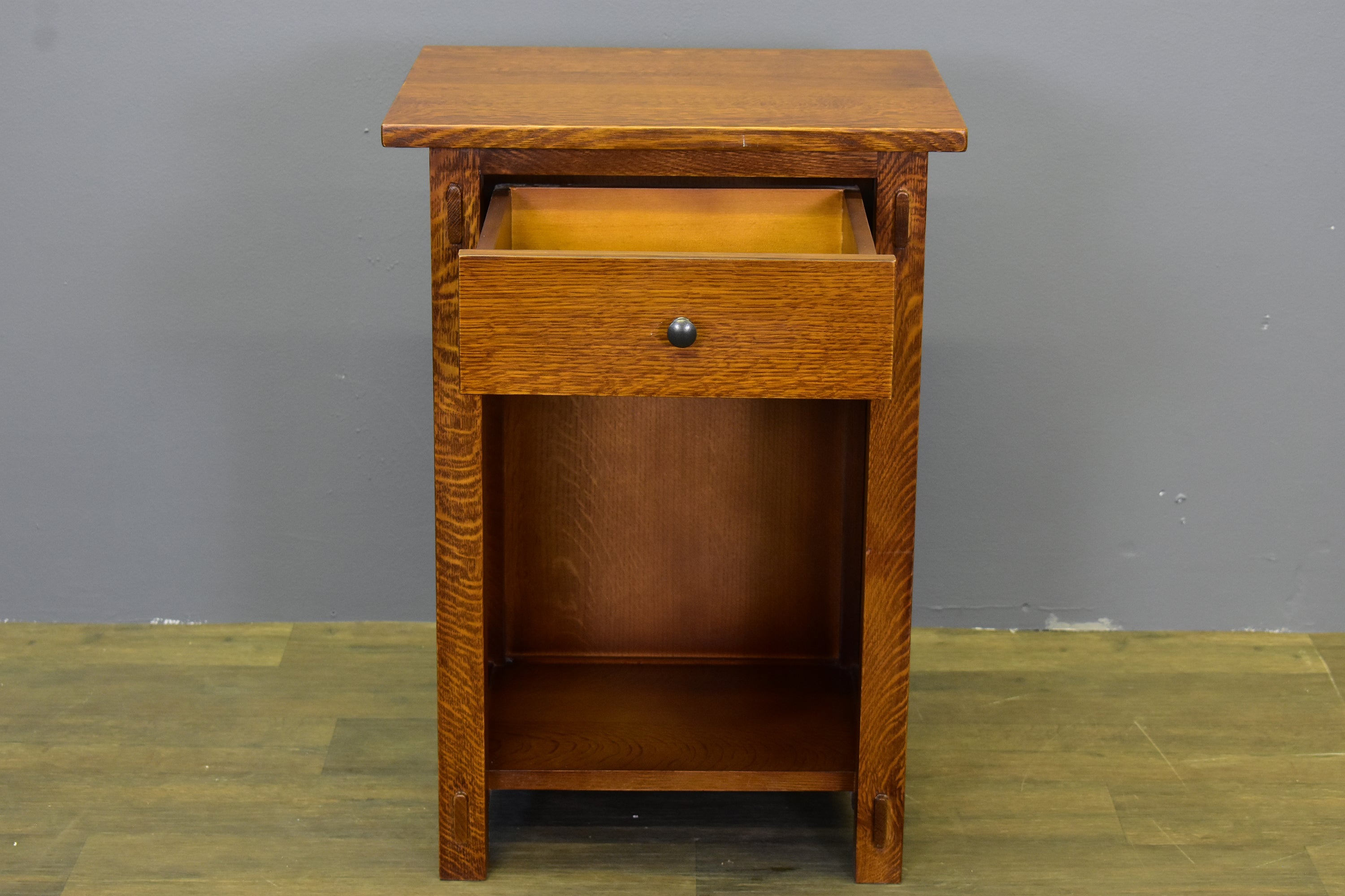 Mission Solid Quarter Sawn Oak 1 Drawer End Table - Model A27