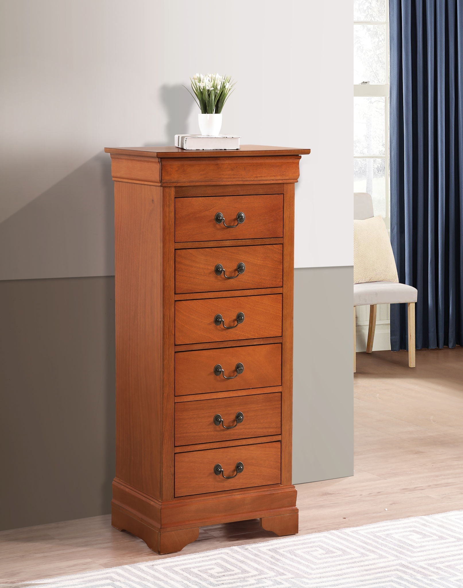 Traditional Style Lingerie Storage Chest Timeless