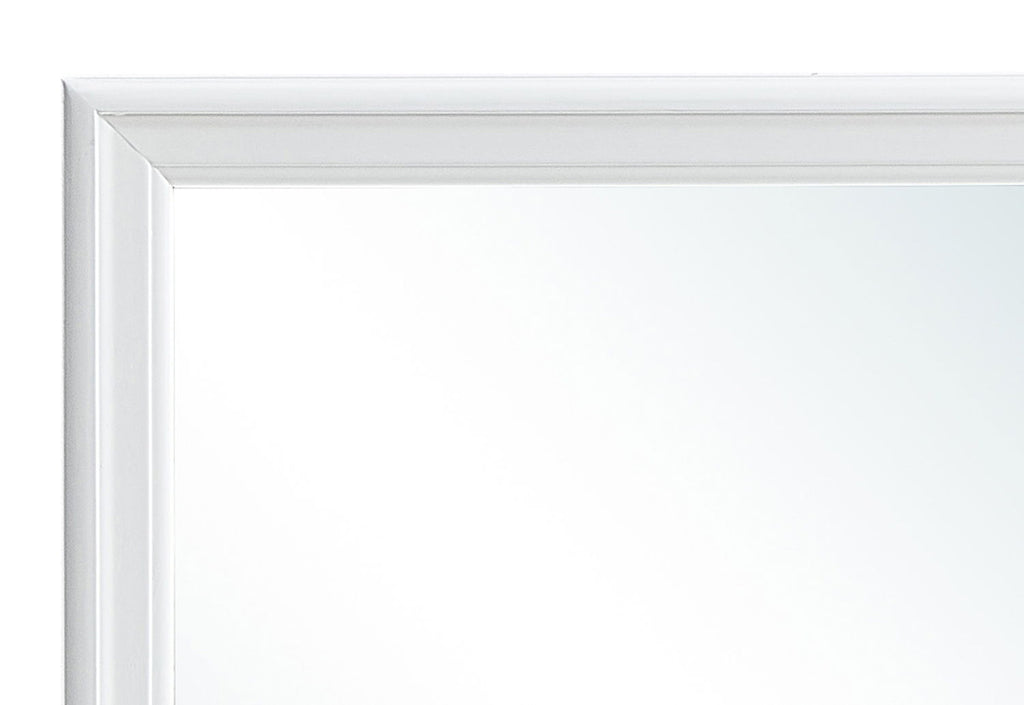 Traditional Wall Mirror For Any Space