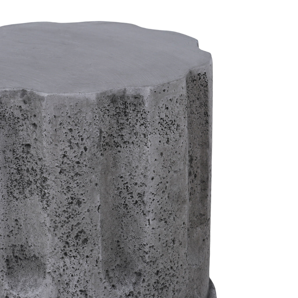Outdoor End Table, Round Side Table For Patio And Garden - Antique Gray