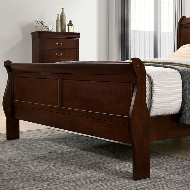 Louis Philippe - E.King Bed